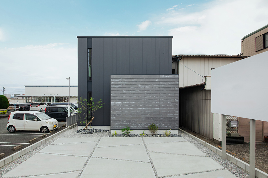 都会的で洗練された2階リビングの家｜モデルハウス